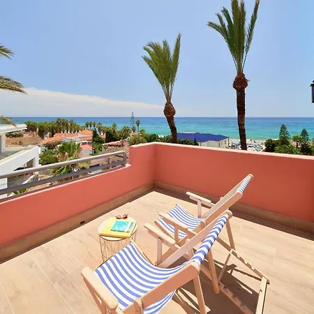Sea Beachfront Apartament Marbella