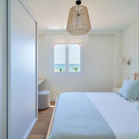 Апартаменты Sea Beachfront